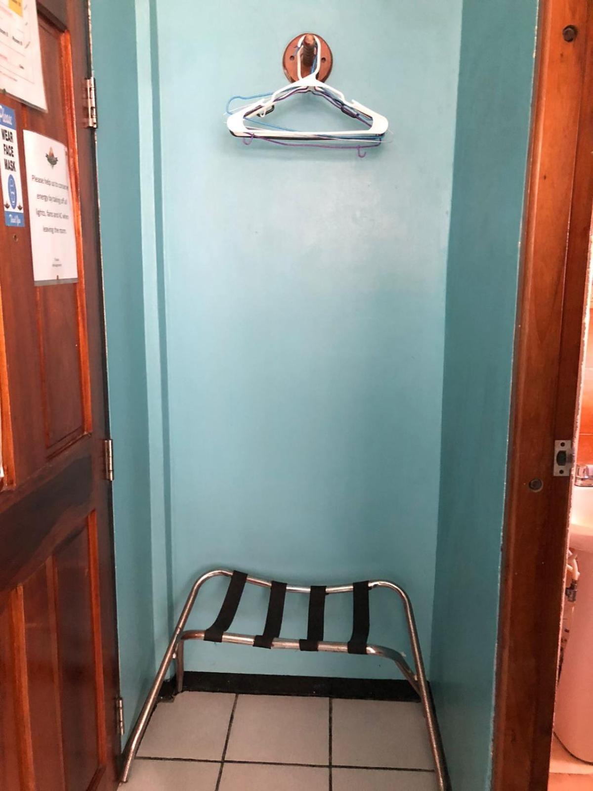 Chaleanor Hotel Дангрига Экстерьер фото